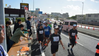 那覇マラソンの応援ボランティア！！