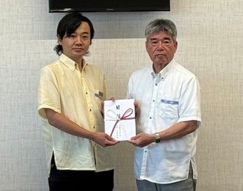 石垣島トライアスロン大会2026へ協賛金贈呈